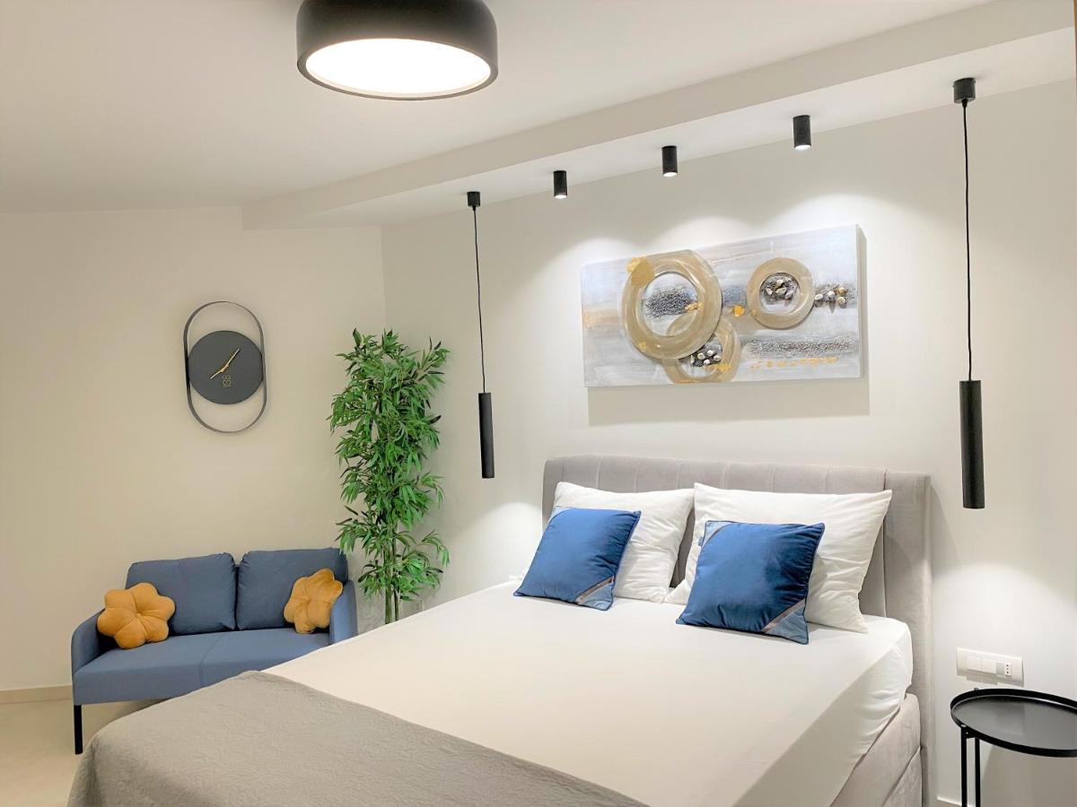 Villa Fani - Apartments In Trogir Bagian luar foto