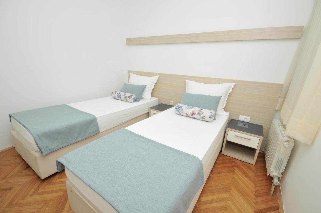 Villa Fani - Apartments In Trogir Bagian luar foto